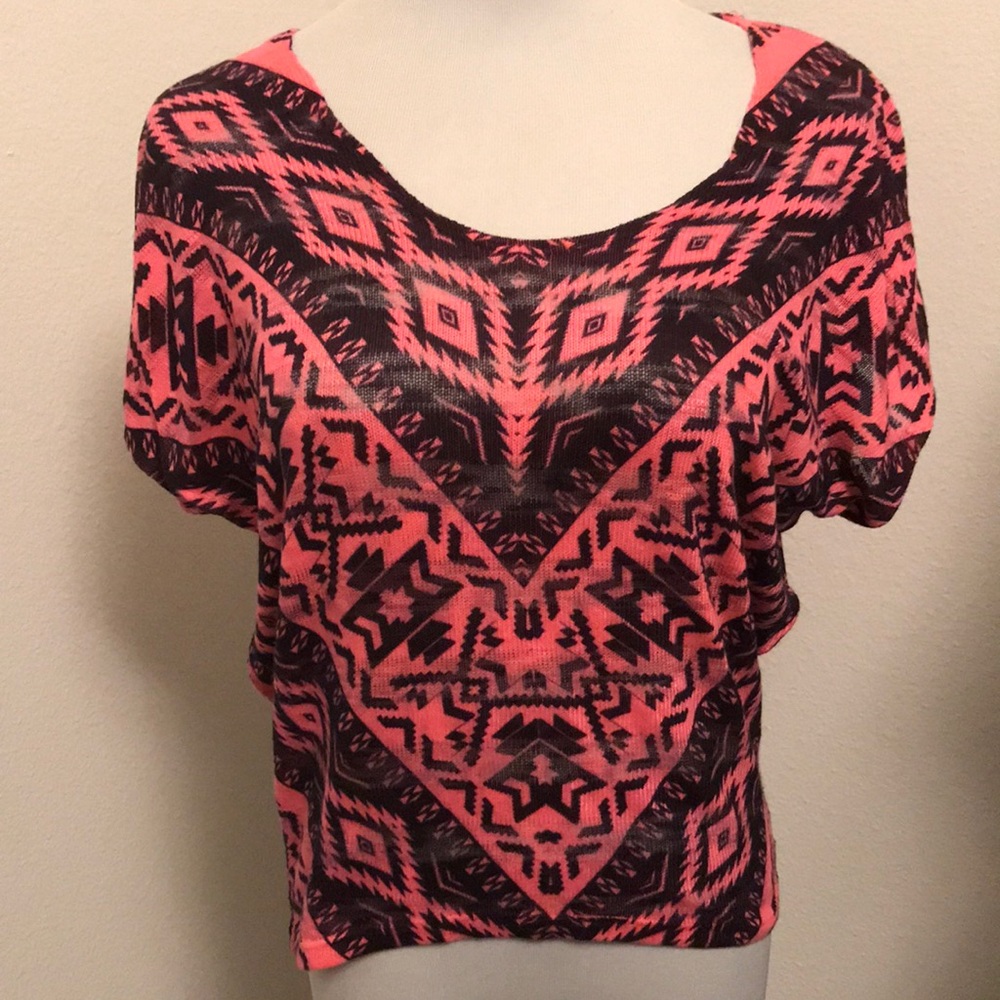 💛3 for $10💛 Pink and Black Knit Top
